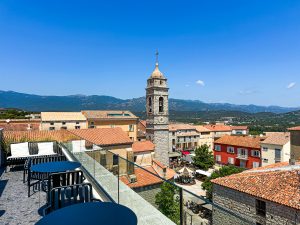 Lire la suite à propos de l’article Hôtel Moderne****, l’adresse chic et intime au cœur de Porto-Vecchio