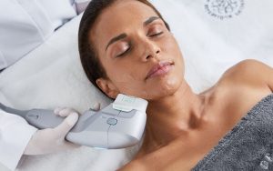 Lire la suite à propos de l’article Soft Lift, l’effet lifting sans chirurgie de la Maison Lutétia