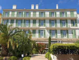 Lire la suite à propos de l’article Hôtel Verlaine**** à Cannes, une parenthèse de sérénité au cœur de la Riviera